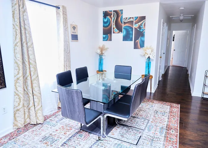 Beautifully Designed & Spacious Apartment In Newark 10Mins From Ewr Airport, Close To Nyc And Beth Israel Hospital