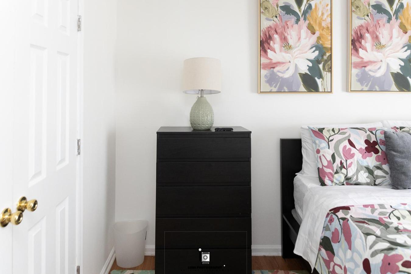 Beautifully Designed & Spacious In 10mins From Ewr Airport, Close To Nyc And Beth Israel Hospital * Newark